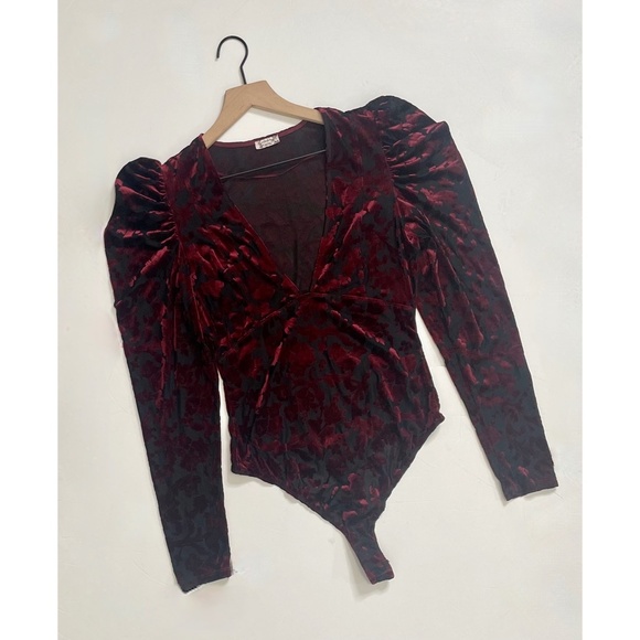 FREE PEOPLE Intimately Magic Hour Velvet Bodysuit Red Midnight Floral Large - Picture 3 of 16